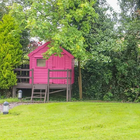 Holiday home Croughmore West